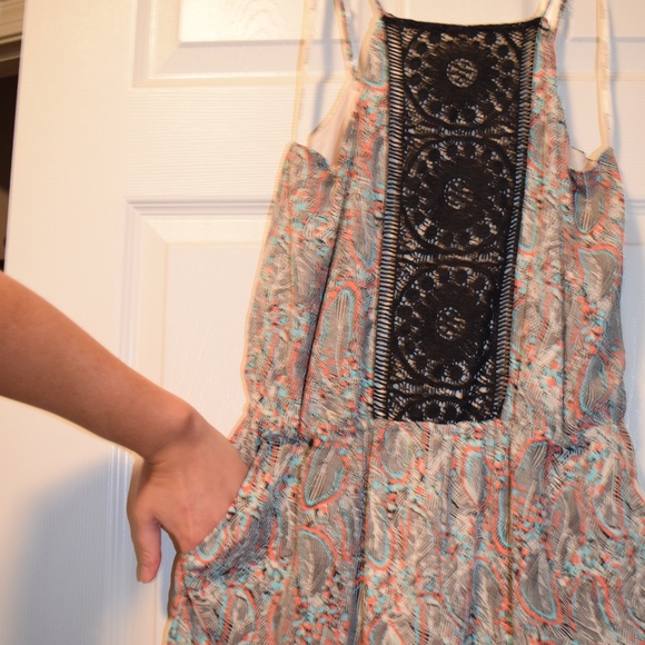 NWT Daniel rainn romper with pockets! - Picture 4 of 6